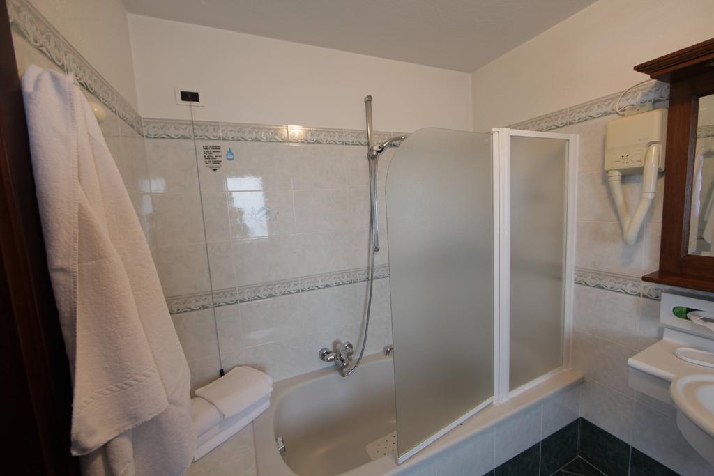 Hotel Petit Prince Antagnod Zimmer foto